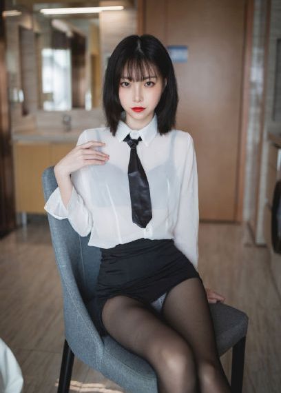 久久久精品欧美av无码看动漫_视频网址大全