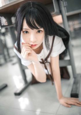 日韩奢侈品化妆品品牌_免费观看字幕